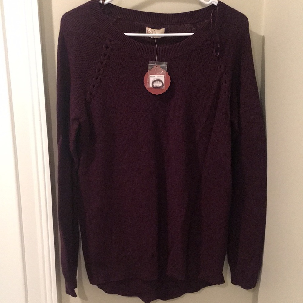 Burgundy Raglan Sleeve Pullover Sweater